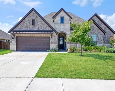 209 Chesapeake Drive - Photo Thumbnail 1