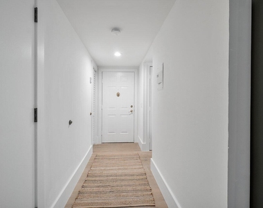 13334 Polo Club Road - Photo Thumbnail 18