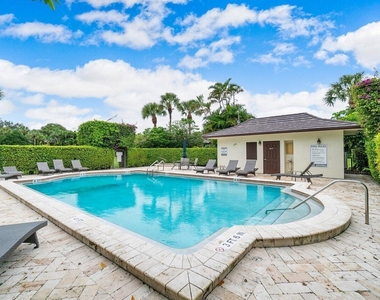 13334 Polo Club Road - Photo Thumbnail 23