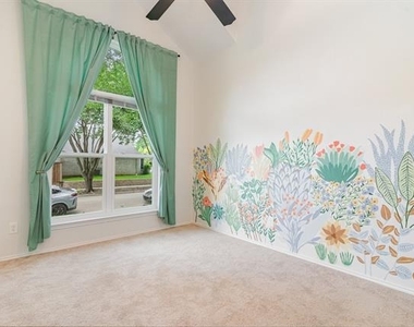 10678 Quest Drive - Photo Thumbnail 18