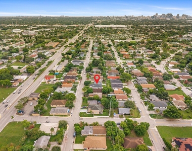 2848 Nw 9th Place - Photo Thumbnail 38