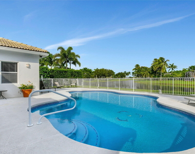 11723 Waterbend Court - Photo Thumbnail 10