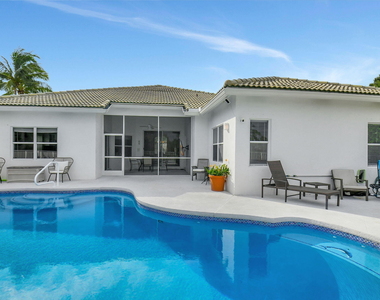 11723 Waterbend Court - Photo Thumbnail 12