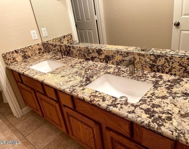 4853 S Newport Street - Photo Thumbnail 12