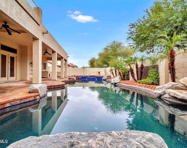 4853 S Newport Street - Photo Thumbnail 15