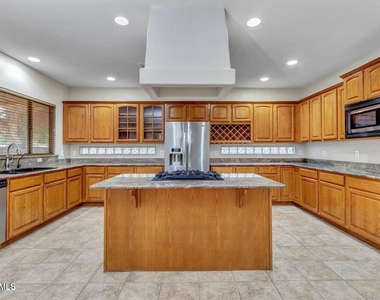 4853 S Newport Street - Photo Thumbnail 6