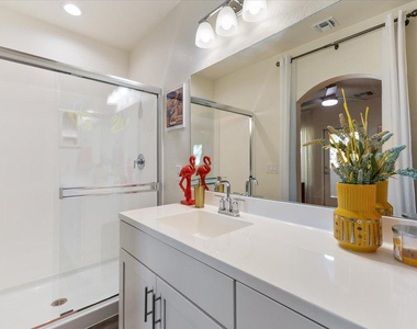 7842 N 20th Glen - Photo Thumbnail 14