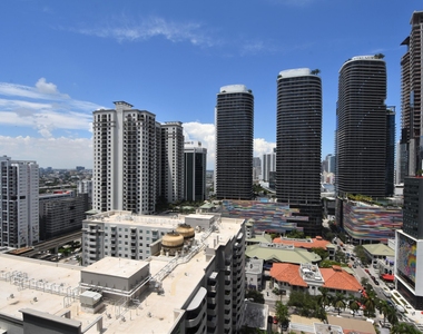 1100 S Miami Avenue - Photo Thumbnail 13