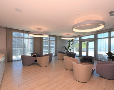 1100 S Miami Avenue - Photo Thumbnail 14