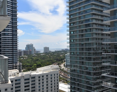 1100 S Miami Avenue - Photo Thumbnail 11