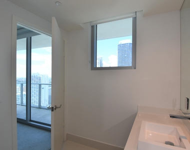 1100 S Miami Avenue - Photo Thumbnail 39