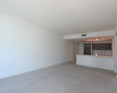 1100 S Miami Avenue - Photo Thumbnail 33