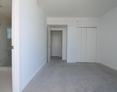 1100 S Miami Avenue - Photo Thumbnail 44