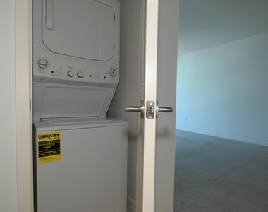 1100 S Miami Avenue - Photo Thumbnail 35