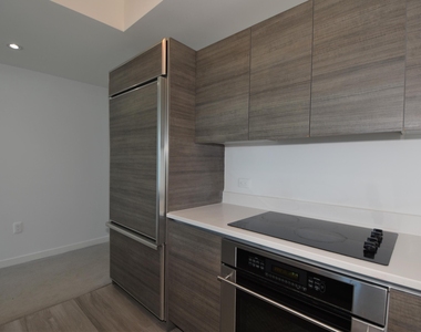 1100 S Miami Avenue - Photo Thumbnail 30