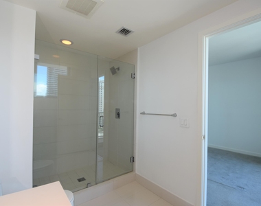 1100 S Miami Avenue - Photo Thumbnail 38