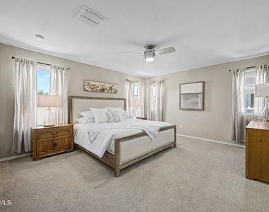 6908 E Peralta Circle - Photo Thumbnail 10