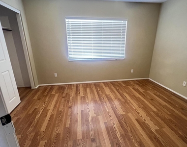 15854 W Boca Raton Road - Photo Thumbnail 14