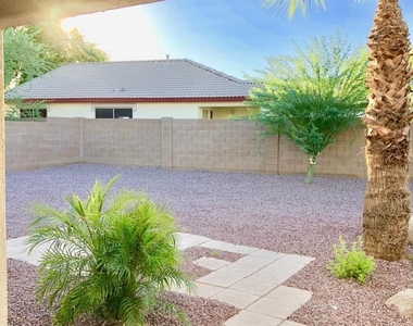 4166 E Sundance Avenue - Photo Thumbnail 18