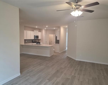 6973 Cothrum Lane - Photo Thumbnail 15