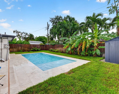 4670 Ne 4th Avenue - Photo Thumbnail 40