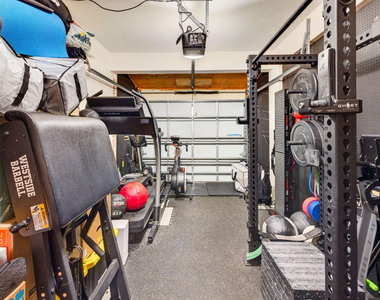 4670 Ne 4th Avenue - Photo Thumbnail 47
