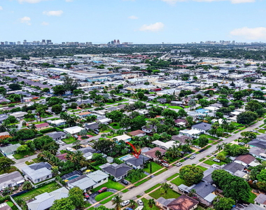 4670 Ne 4th Avenue - Photo Thumbnail 76