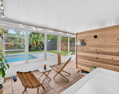 4670 Ne 4th Avenue - Photo Thumbnail 34