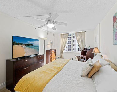3221 S Ocean Boulevard - Photo Thumbnail 9