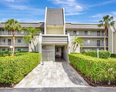 4070 Tivoli Court - Photo Thumbnail 5