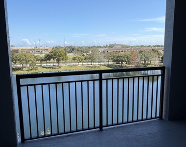 1660 Renaissance Commons Boulevard - Photo Thumbnail 16