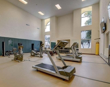 1660 Renaissance Commons Boulevard - Photo Thumbnail 38