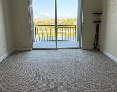 1660 Renaissance Commons Boulevard - Photo Thumbnail 15