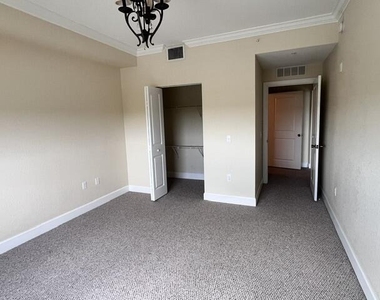 1660 Renaissance Commons Boulevard - Photo Thumbnail 42