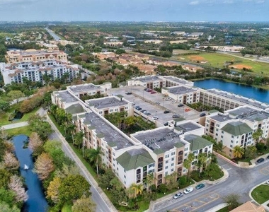 1660 Renaissance Commons Boulevard - Photo Thumbnail 29