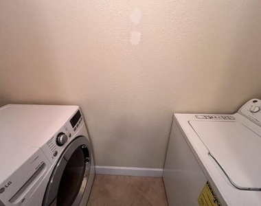 1660 Renaissance Commons Boulevard - Photo Thumbnail 28