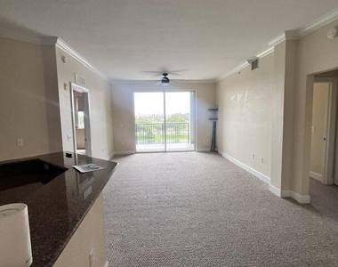 1660 Renaissance Commons Boulevard - Photo Thumbnail 14