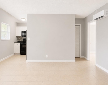 181 Nw 42nd Street - Photo Thumbnail 5