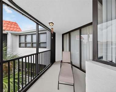 800 Jeffery Street - Photo Thumbnail 35