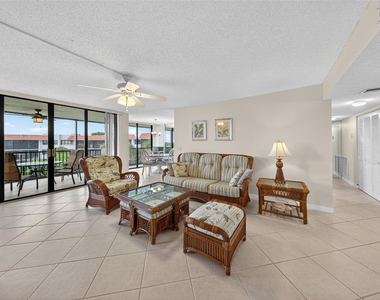 800 Jeffery Street - Photo Thumbnail 4