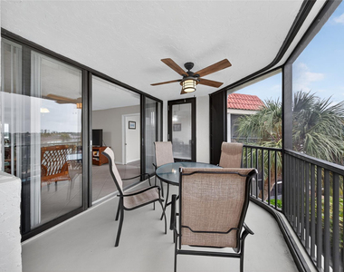 800 Jeffery Street - Photo Thumbnail 37