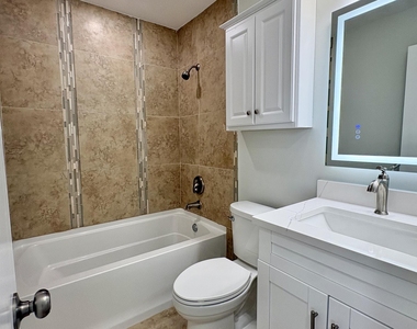 5325 Tennis Lane - Photo Thumbnail 18