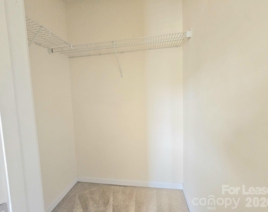 2530 Madeline Meadow Drive - Photo Thumbnail 16