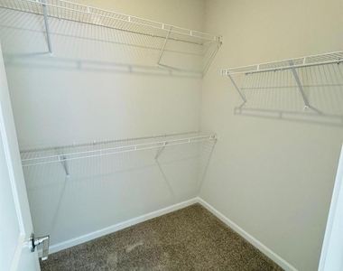 1412 Blanche Street - Photo Thumbnail 5