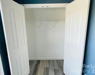 5112 Prosperity Church Road - Photo Thumbnail 8