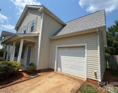 1426 Peach Park Lane - Photo Thumbnail 2