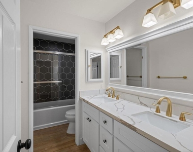 4707 Calle Cancun - Photo Thumbnail 26