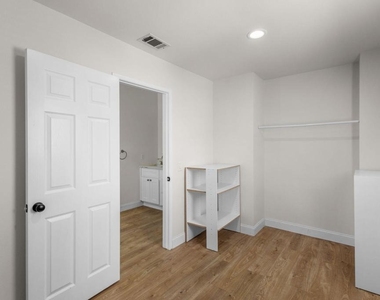 4707 Calle Cancun - Photo Thumbnail 23
