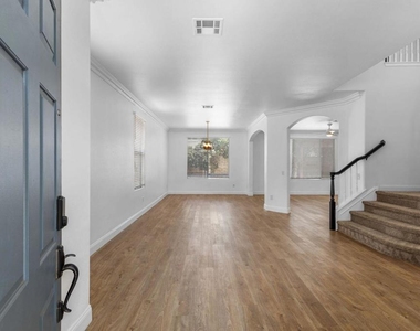 4707 Calle Cancun - Photo Thumbnail 5