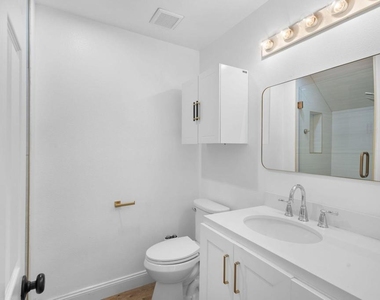 4707 Calle Cancun - Photo Thumbnail 17